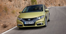 Honda Civic : Pleine montée !